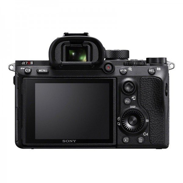 Sony A7R III + SEL FE 28-70 mm f/3,5-5,6 OSS + Bolsa - Cámara mirrorless|MCZ DIRECT