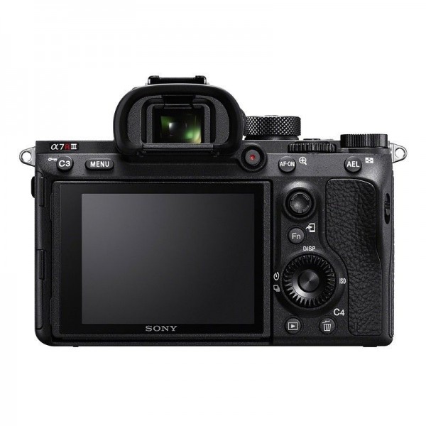 Sony ALPHA 7R III + SEL FE 28-70 mm f/3,5-5,6 OSS + SanDisk 128GB Extreme PRO 170 MB/s + Bag|MCZ DIRECT