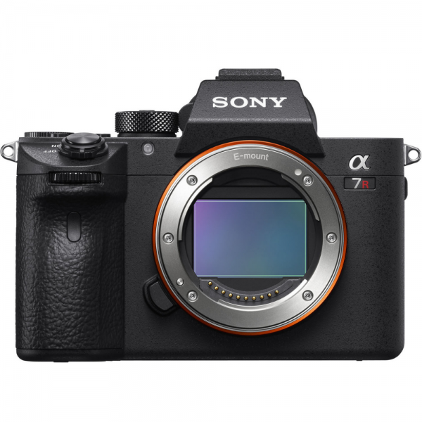 Sony a7R IIIA Body-1