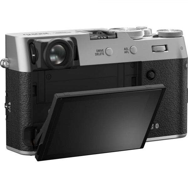 Fujifilm X100VI Silver|MCZ DIRECT